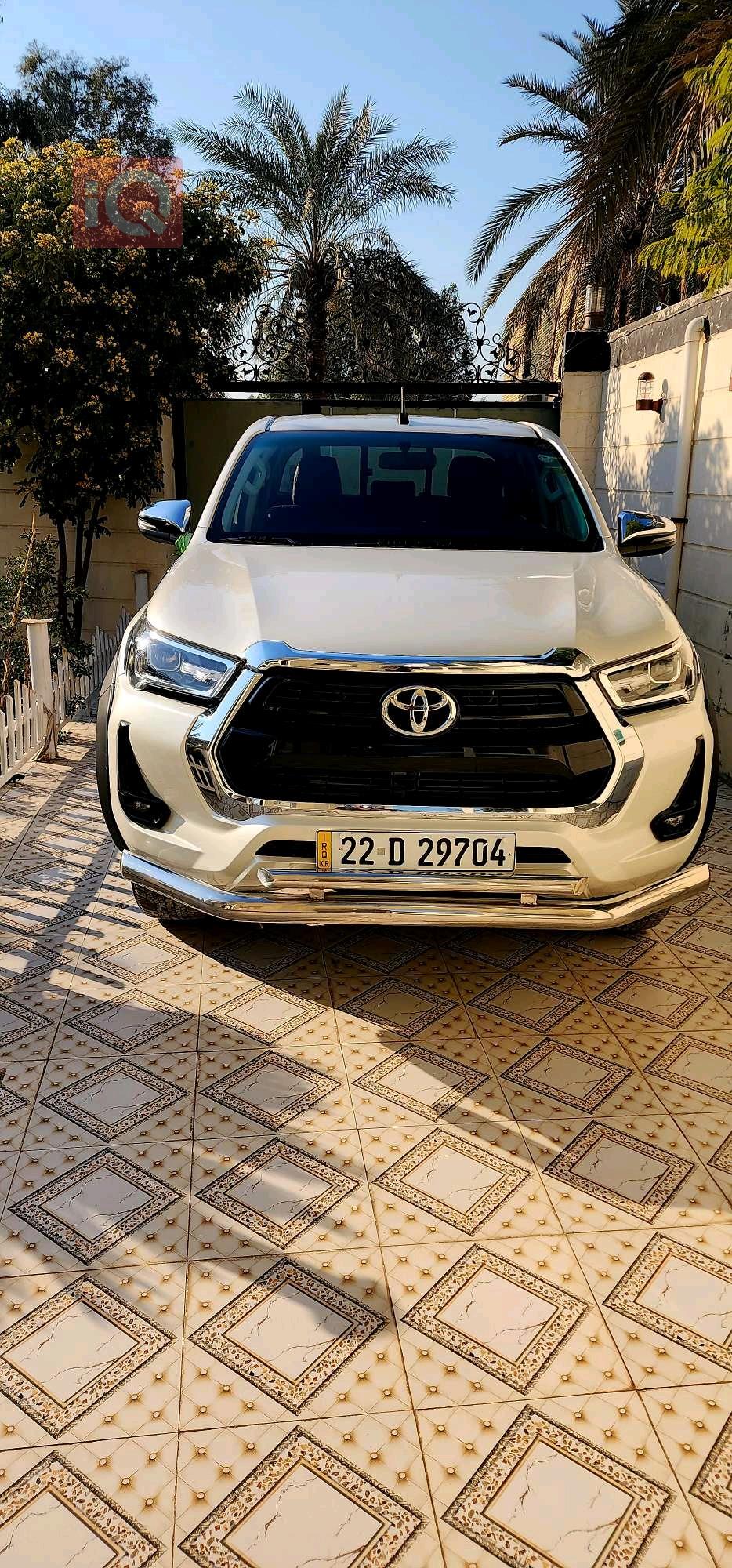 Toyota Hilux